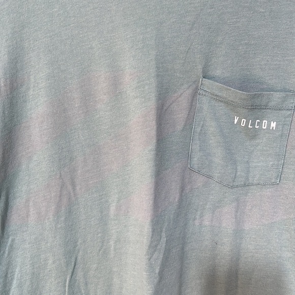 Volcom T-Shirt - Picture 2 of 4
